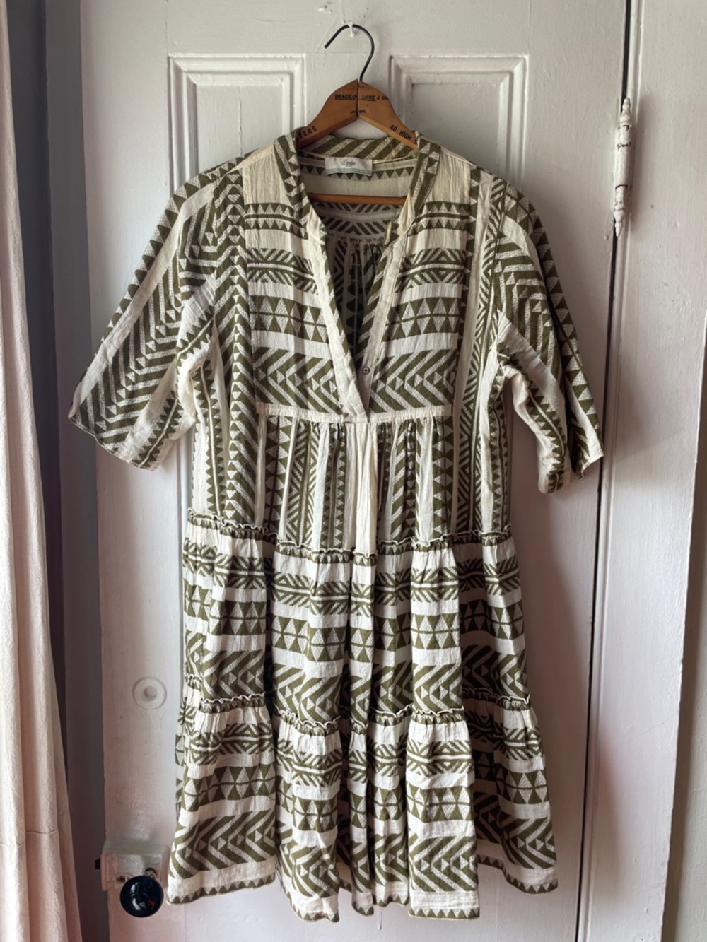Devotion TWINS Olive & Cream Geometric Tiered Midi Dress size SMALL